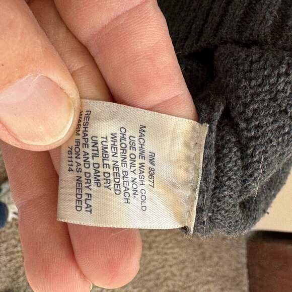 St. John's Bay Gray Long Sleeve Sweater Size X-Large - Picture 5 of 6